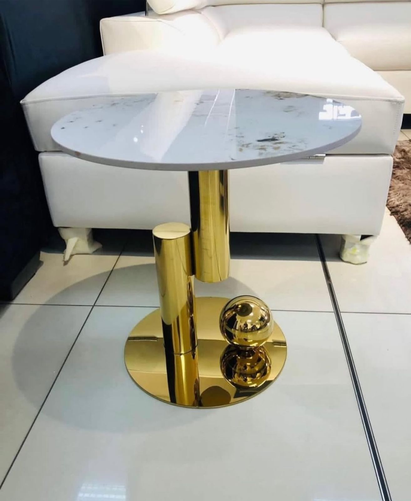 WST1 Side Table